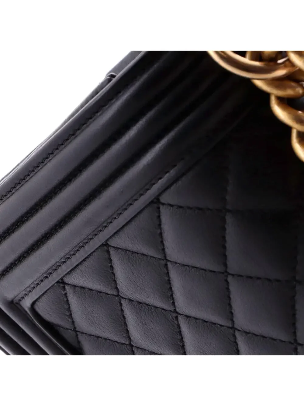 Chanel Boy Flap Bag Quilted Lambskin #343080C43B